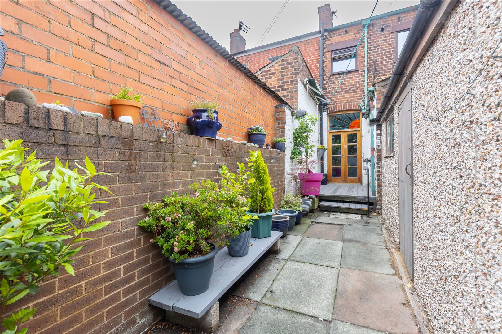 2 bed property in Railway Road, Chorley